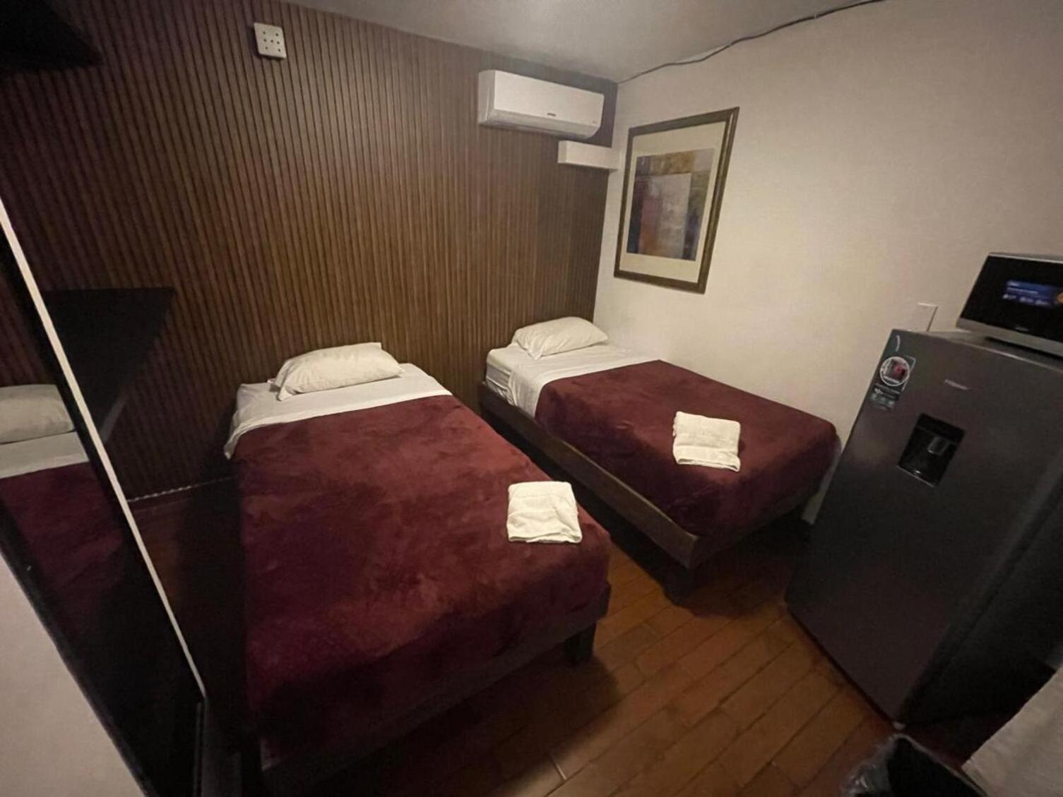 Suites Apodaca Esterno foto